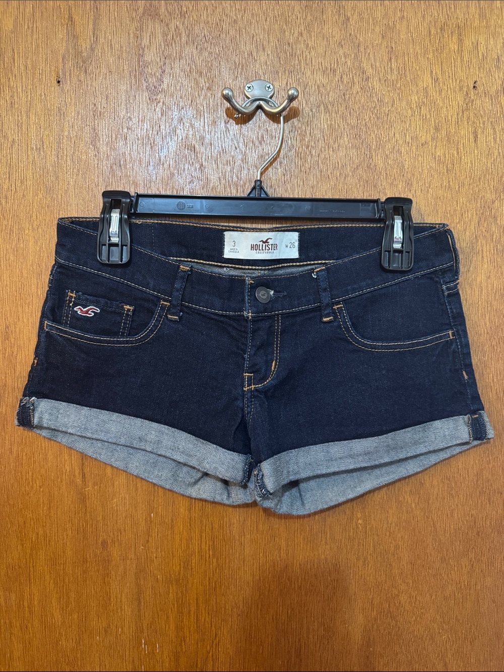 Hollister low rise Dark Indigo Cuffed Jean Shorts
